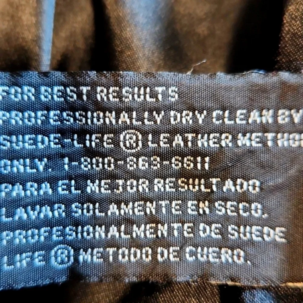 Vintage Jacqueline Ferrar Black Genuine Lambskin Coat Size Small - Picture 11 of 15